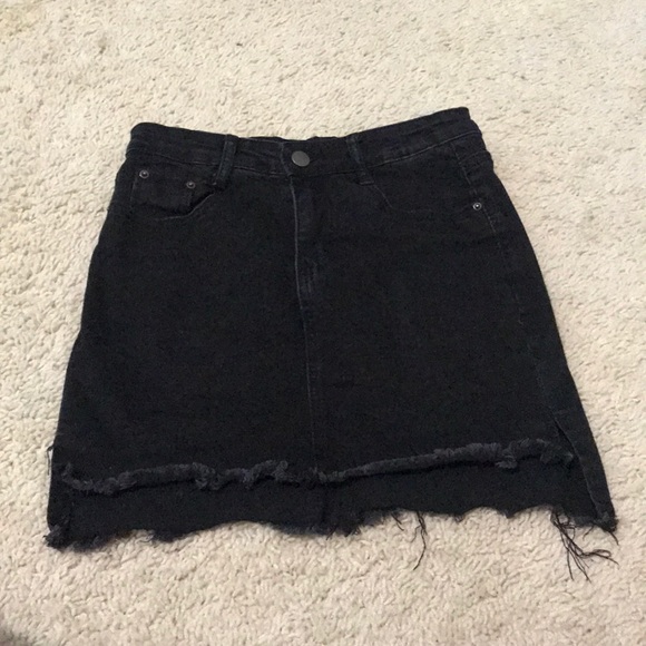 Tight black shirt - Picture 1 of 2